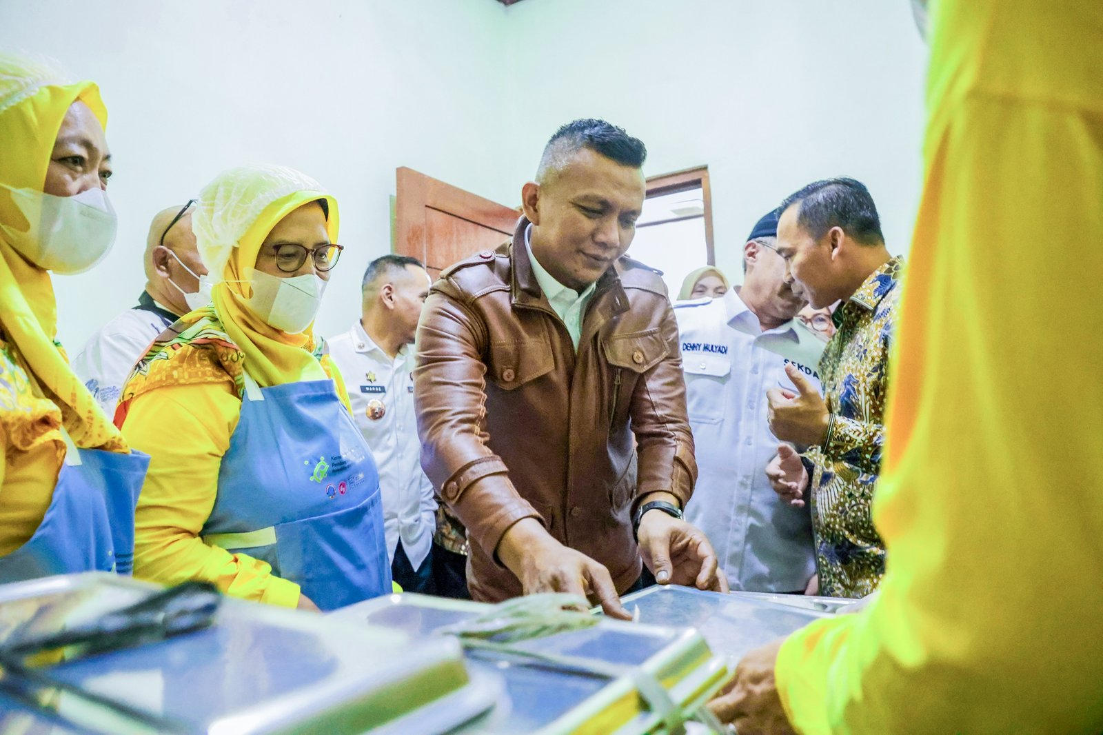 Menerima Kunjungan Menteri Kependudukan dan Pembangun keluarga (BKKBN)