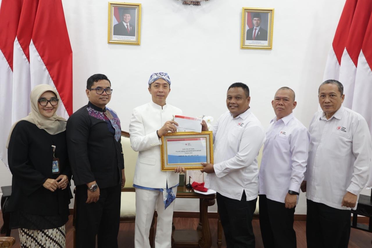 Penyerahan Bulan Dana PMI Kota Bogor Tahun 2025