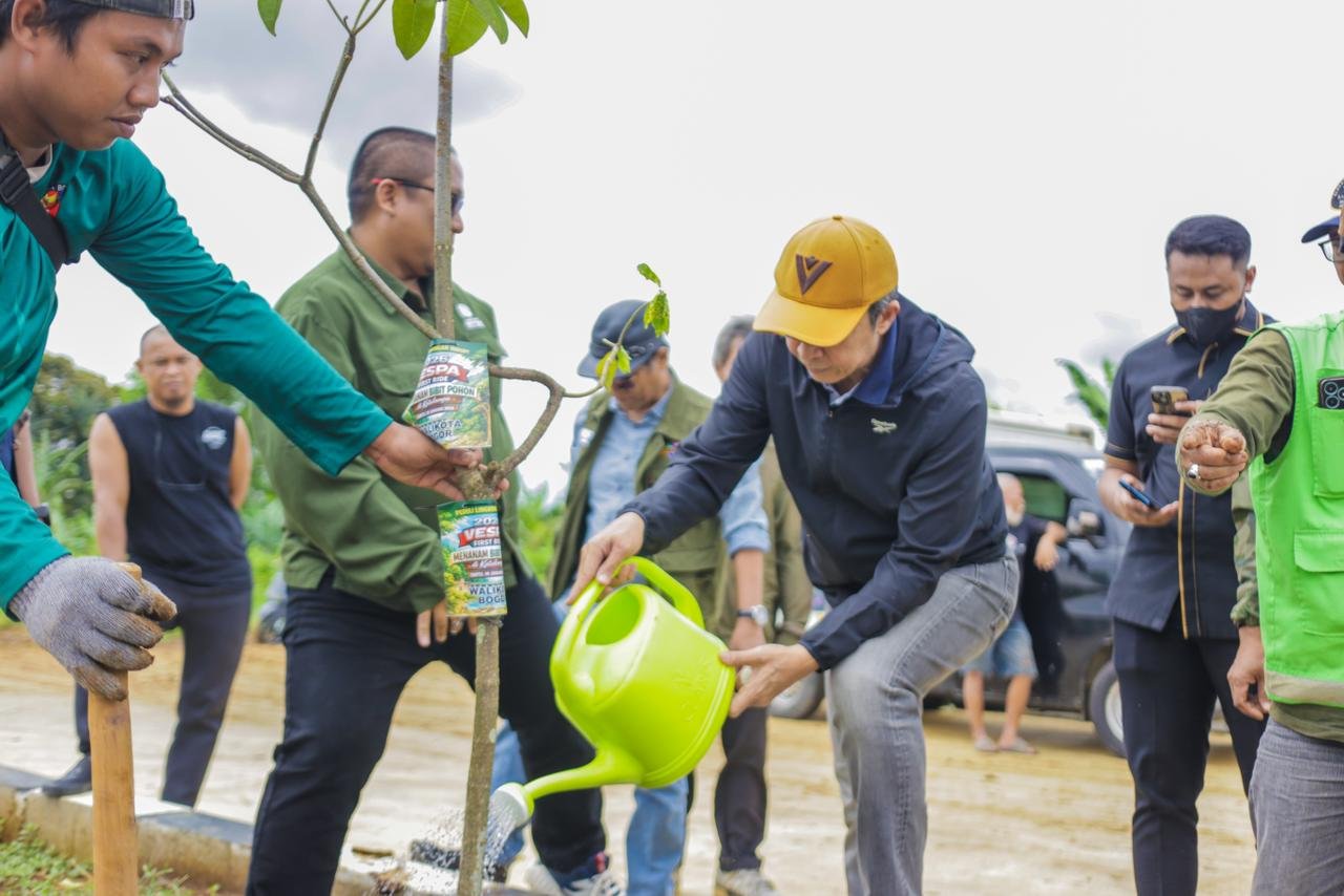 Menghadiri Penanaman Pohon oleh Vespa First Ride 2026