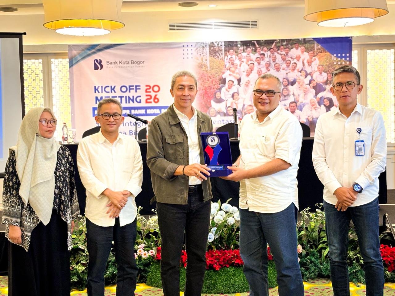 (LUAR KOTA) Menghadiri dan Menjadi Narasumber dalam Kick Off Meeting Rencana Bisnis Perumda BPR Bank Kota Bogor Tahun 2026