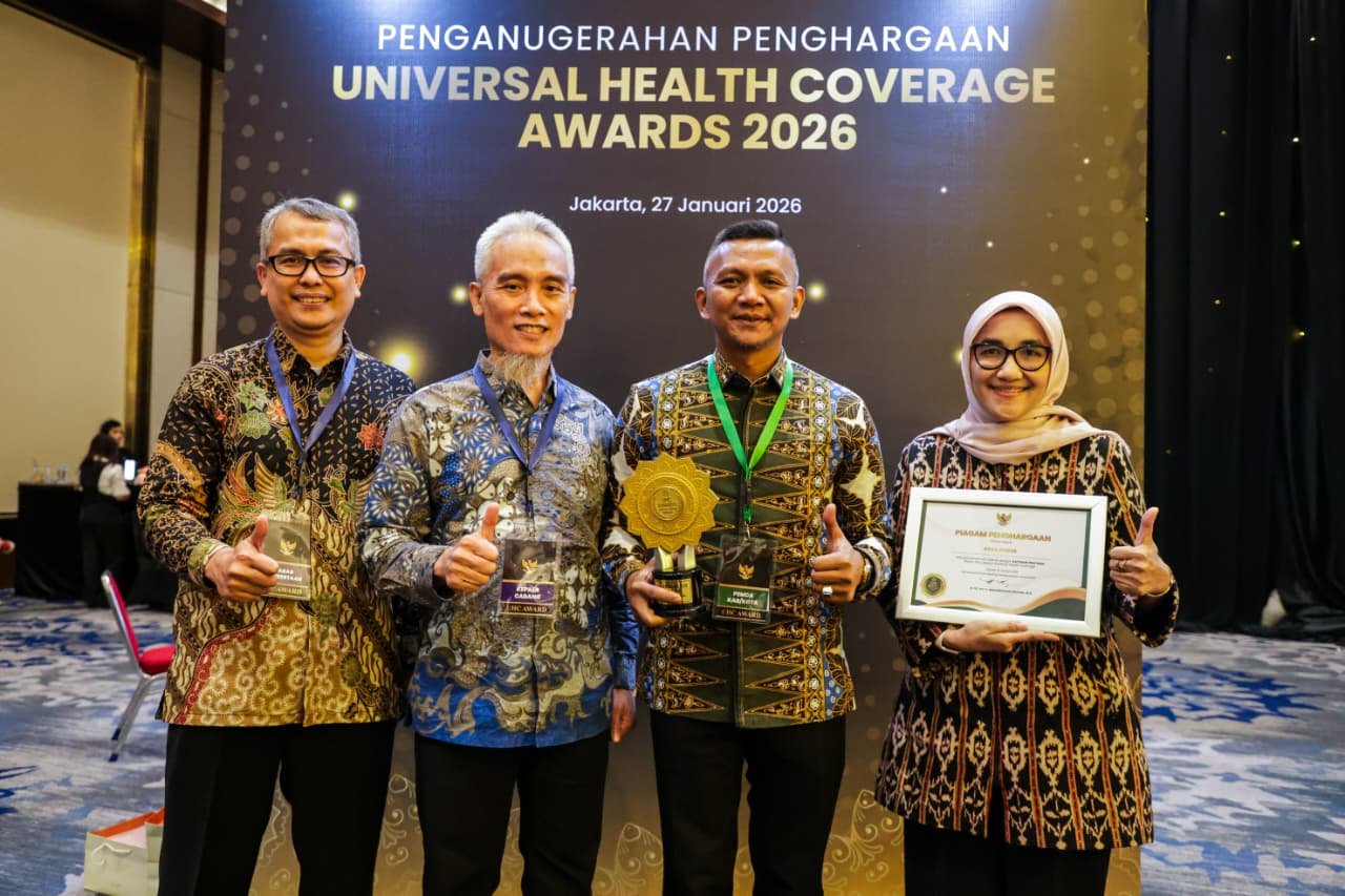 (LUAR KOTA) Menghadiri Deklarasi dan Perencanaan Universal Health Coverage (UHC)