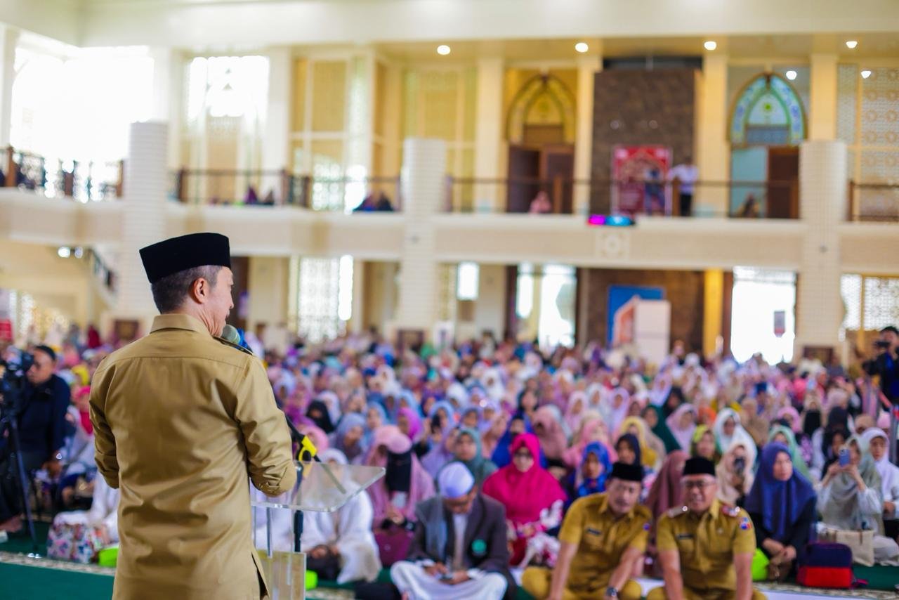 Memberikan Sambutan pada Peringatan Isra Mi'raj Nabi Muhammad SAW Tingkat Kota Bogor tahun 2026