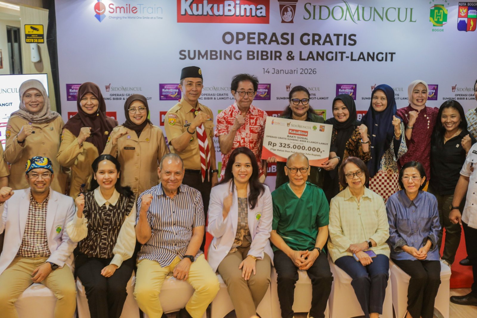 Menghadiri Ceremonial Bakti Sosial Operasi Bibir Sumbing Hermina